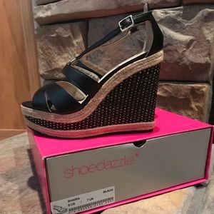 Black and Gold Wedge Sandals 9